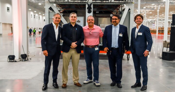 Vertiv inaugura laboratorio de pruebas, planta térmica y producción en México