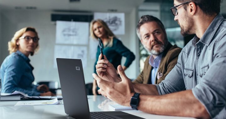 FUNCIONES ESENCIALES QUE TU LAPTOP EMPRESARIAL NECESITA EN 2024