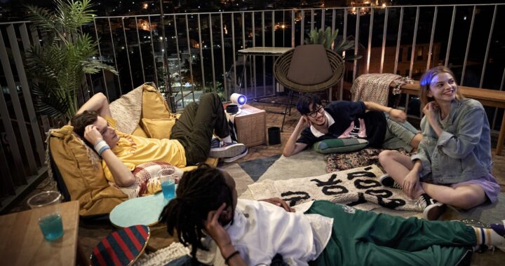 DISFRUTA LA SAGA GALÁCTICA MÁS FAMOSA DEL CINE CON THE FREESTYLE 2ª GEN DE SAMSUNG