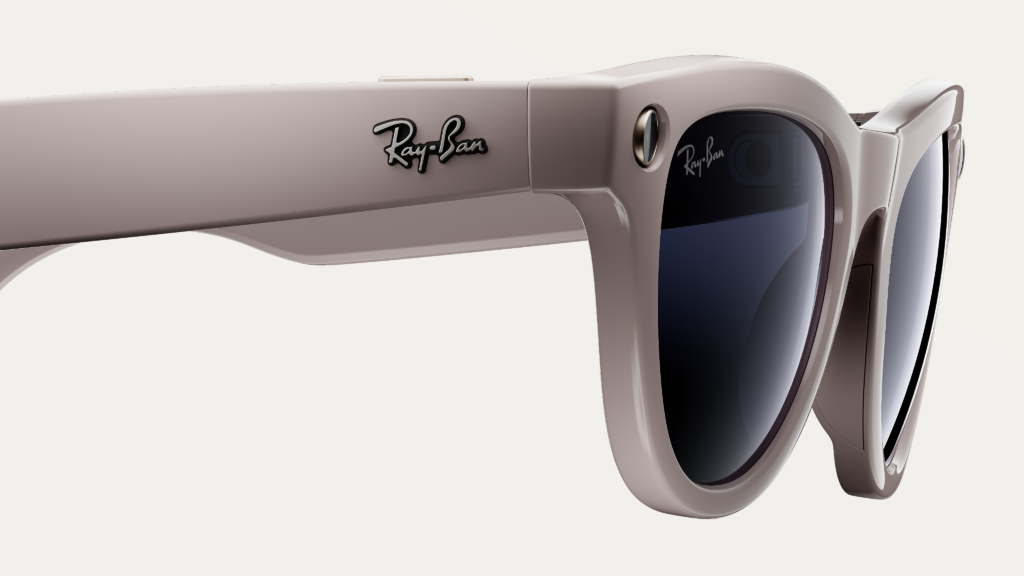 RAY BAN